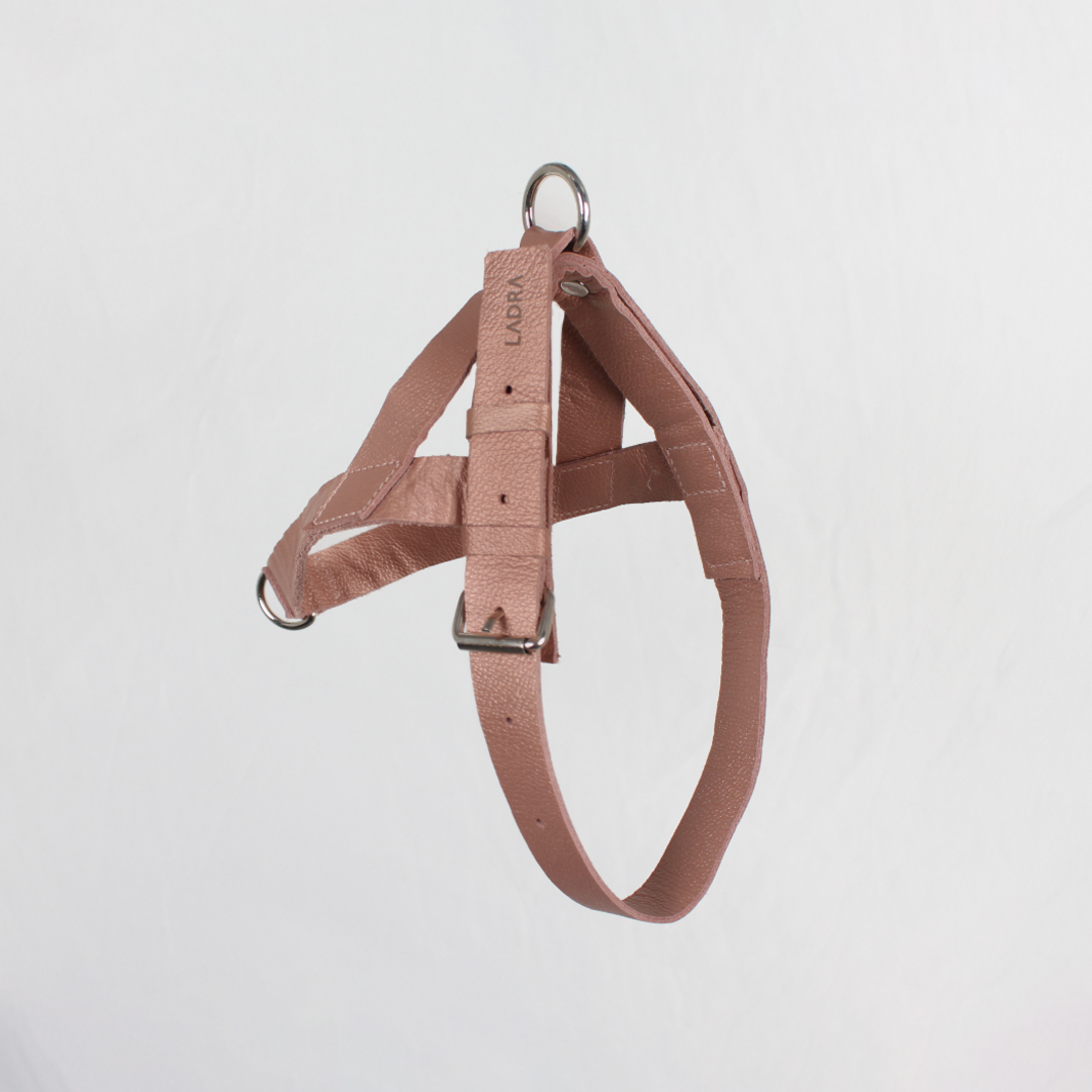 Pechera Para Perro en cuero cobre rosa Brillante - Imagen 4